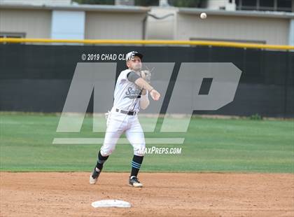 Thumbnail 1 in Yorba Linda @ Villa Park photogallery.