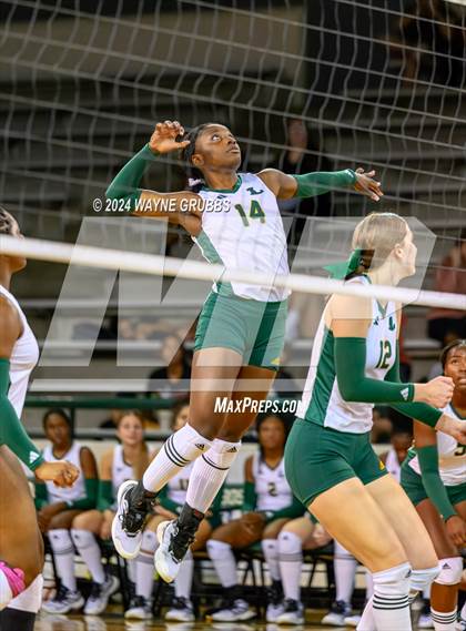 Thumbnail 3 in Forney @ Longview photogallery.