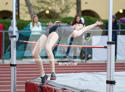 Thumbnail 1 in Devon Allen Invitational photogallery.