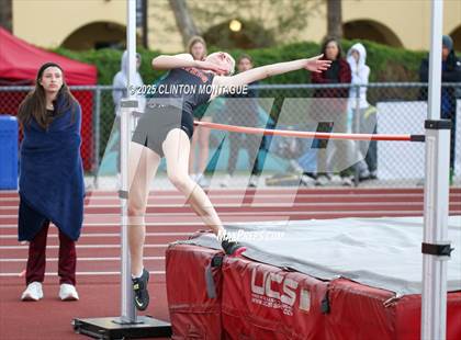 Thumbnail 2 in Devon Allen Invitational photogallery.