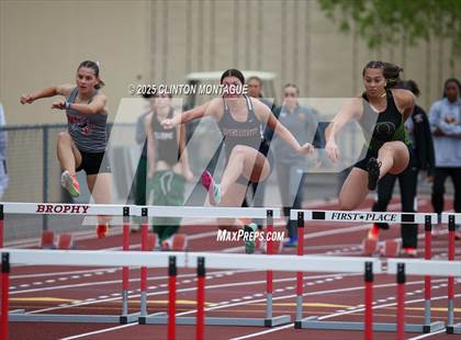 Thumbnail 1 in Devon Allen Invitational photogallery.