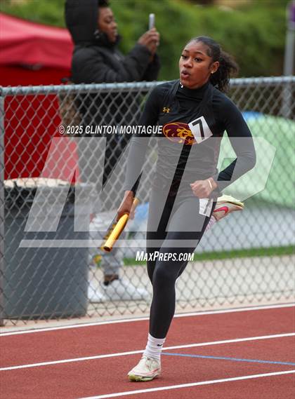 Thumbnail 1 in Devon Allen Invitational photogallery.