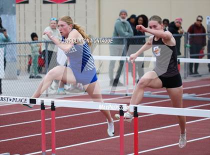 Thumbnail 2 in Devon Allen Invitational photogallery.