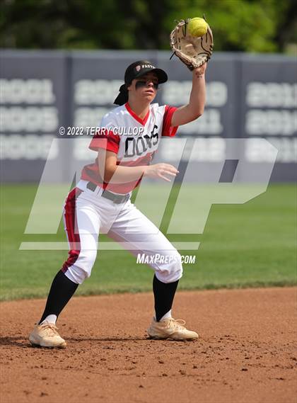 Thumbnail 1 in Lehi vs. Spanish Fork (UHSAA 5A Final Game 2) photogallery.