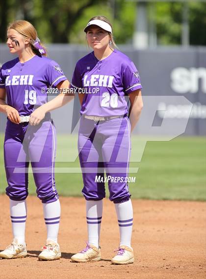 Thumbnail 3 in Lehi vs. Spanish Fork (UHSAA 5A Final Game 2) photogallery.