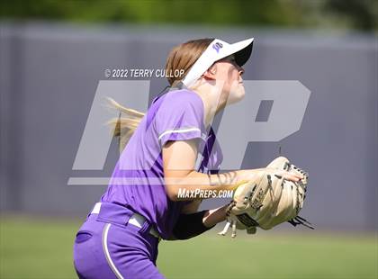 Thumbnail 2 in Lehi vs. Spanish Fork (UHSAA 5A Final Game 2) photogallery.