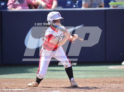 Thumbnail 1 in Lehi vs. Spanish Fork (UHSAA 5A Final Game 2) photogallery.