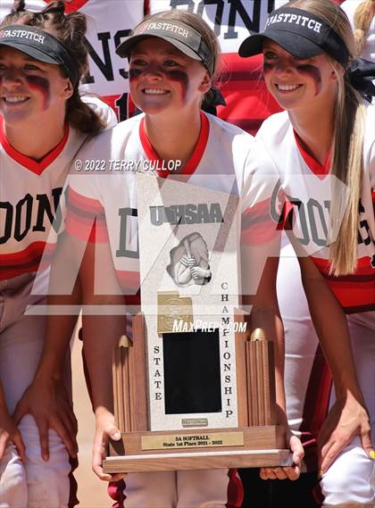 Thumbnail 2 in Lehi vs. Spanish Fork (UHSAA 5A Final Game 2) photogallery.