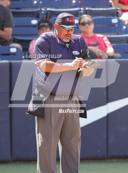 Thumbnail 2 in Lehi vs. Spanish Fork (UHSAA 5A Final Game 2) photogallery.