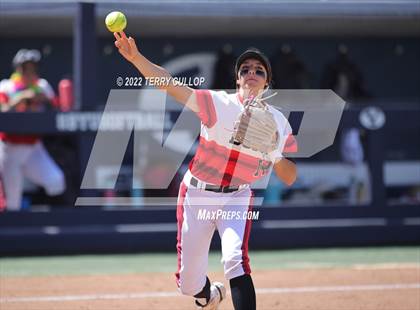 Thumbnail 3 in Lehi vs. Spanish Fork (UHSAA 5A Final Game 2) photogallery.