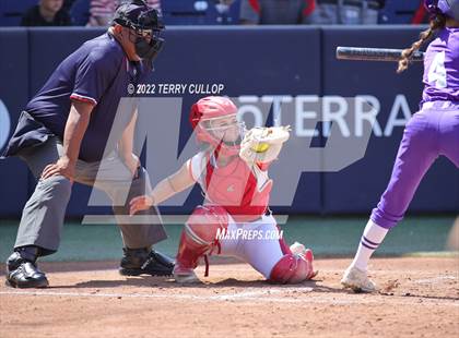 Thumbnail 2 in Lehi vs. Spanish Fork (UHSAA 5A Final Game 2) photogallery.