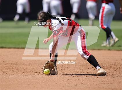Thumbnail 1 in Lehi vs. Spanish Fork (UHSAA 5A Final Game 2) photogallery.