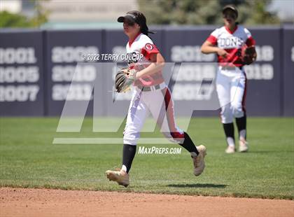 Thumbnail 3 in Lehi vs. Spanish Fork (UHSAA 5A Final Game 2) photogallery.