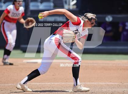 Thumbnail 3 in Lehi vs. Spanish Fork (UHSAA 5A Final Game 2) photogallery.
