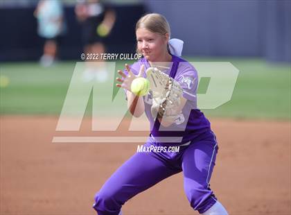 Thumbnail 2 in Lehi vs. Spanish Fork (UHSAA 5A Final Game 2) photogallery.