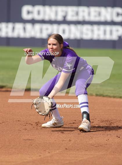 Thumbnail 3 in Lehi vs. Spanish Fork (UHSAA 5A Final Game 2) photogallery.
