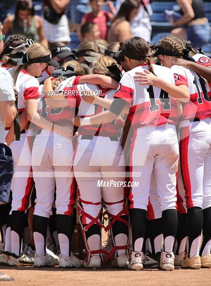Thumbnail 3 in Lehi vs. Spanish Fork (UHSAA 5A Final Game 2) photogallery.