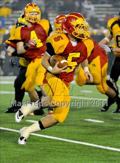 Thumbnail 3 in Del Oro vs. Oakdale (CIF SJS D3 Final) photogallery.
