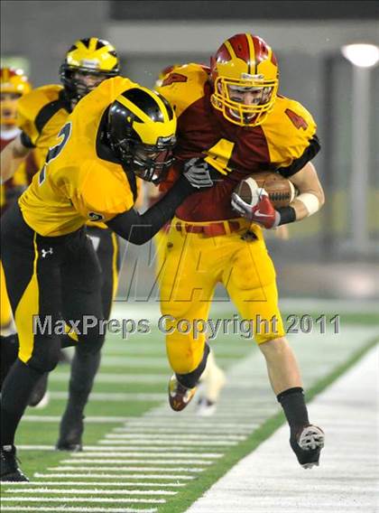 Thumbnail 2 in Del Oro vs. Oakdale (CIF SJS D3 Final) photogallery.