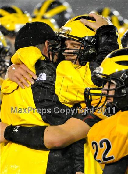 Thumbnail 1 in Del Oro vs. Oakdale (CIF SJS D3 Final) photogallery.