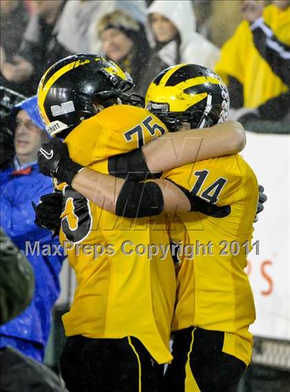 Thumbnail 1 in Del Oro vs. Oakdale (CIF SJS D3 Final) photogallery.