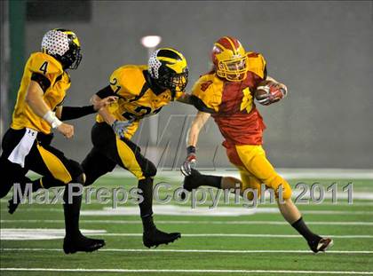 Thumbnail 3 in Del Oro vs. Oakdale (CIF SJS D3 Final) photogallery.