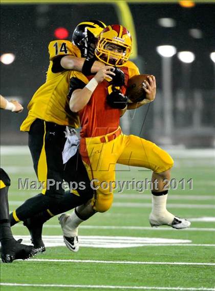 Thumbnail 2 in Del Oro vs. Oakdale (CIF SJS D3 Final) photogallery.