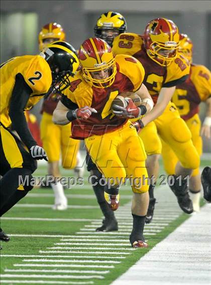 Thumbnail 1 in Del Oro vs. Oakdale (CIF SJS D3 Final) photogallery.
