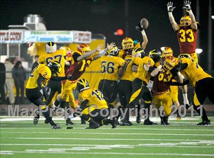 Thumbnail 1 in Del Oro vs. Oakdale (CIF SJS D3 Final) photogallery.