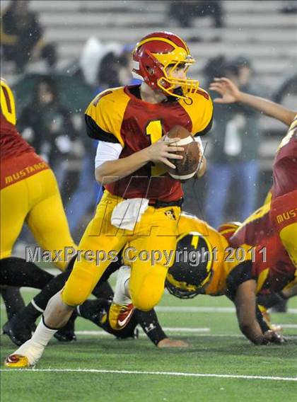 Thumbnail 1 in Del Oro vs. Oakdale (CIF SJS D3 Final) photogallery.
