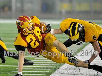 Thumbnail 3 in Del Oro vs. Oakdale (CIF SJS D3 Final) photogallery.