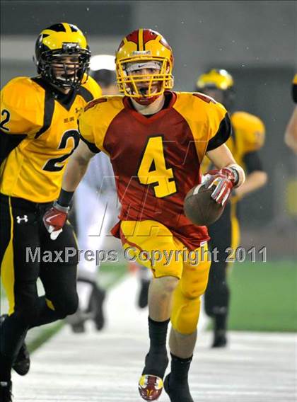 Thumbnail 3 in Del Oro vs. Oakdale (CIF SJS D3 Final) photogallery.