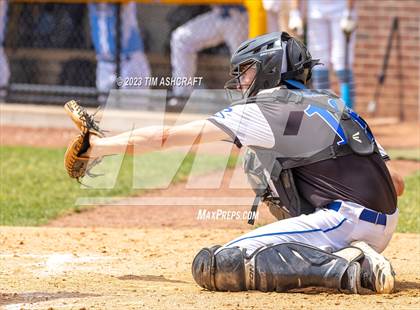 Thumbnail 2 in Shakamak vs Rising Sun (IHSAA 1A Semi State Semi Final) photogallery.