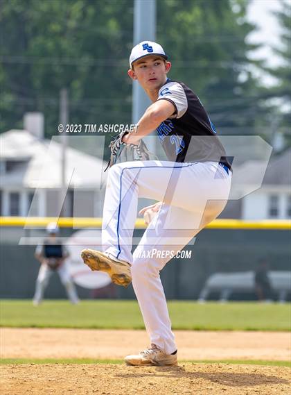 Thumbnail 1 in Shakamak vs Rising Sun (IHSAA 1A Semi State Semi Final) photogallery.
