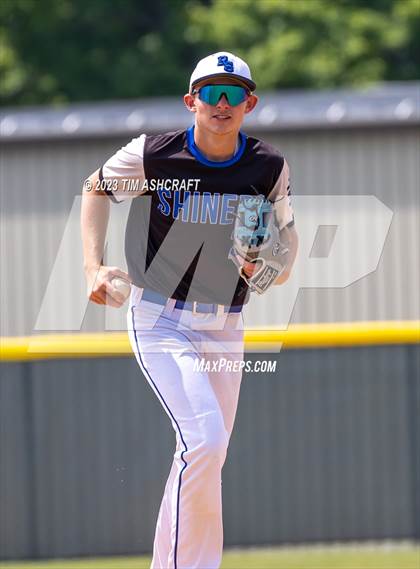Thumbnail 3 in Shakamak vs Rising Sun (IHSAA 1A Semi State Semi Final) photogallery.