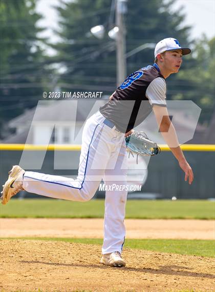 Thumbnail 1 in Shakamak vs Rising Sun (IHSAA 1A Semi State Semi Final) photogallery.