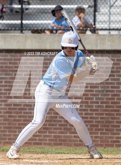 Thumbnail 2 in Shakamak vs Rising Sun (IHSAA 1A Semi State Semi Final) photogallery.