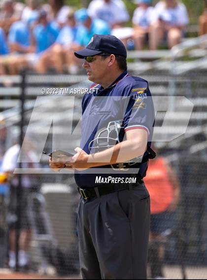 Thumbnail 2 in Shakamak vs Rising Sun (IHSAA 1A Semi State Semi Final) photogallery.