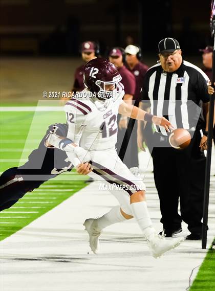 Thumbnail 3 in Cinco Ranch vs Tompkins photogallery.