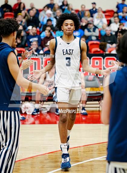 Thumbnail 3 in Ridgefield vs. East Catholic (CIAC Division I Semifinal) photogallery.