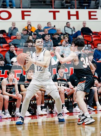 Thumbnail 3 in Ridgefield vs. East Catholic (CIAC Division I Semifinal) photogallery.
