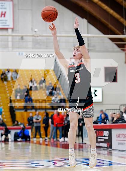 Thumbnail 1 in Ridgefield vs. East Catholic (CIAC Division I Semifinal) photogallery.