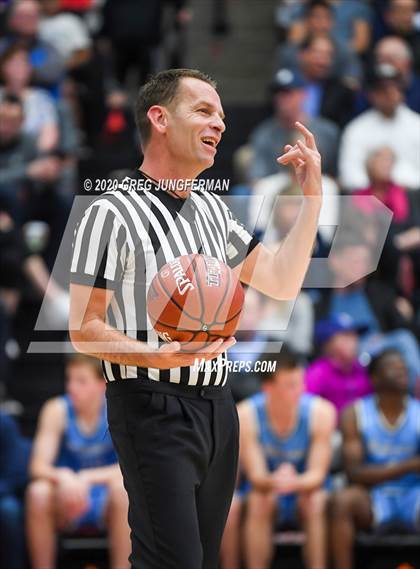 Thumbnail 2 in Archbishop Mitty vs. Bellarmine College Prep (CIF CCS Open Division Finals) photogallery.