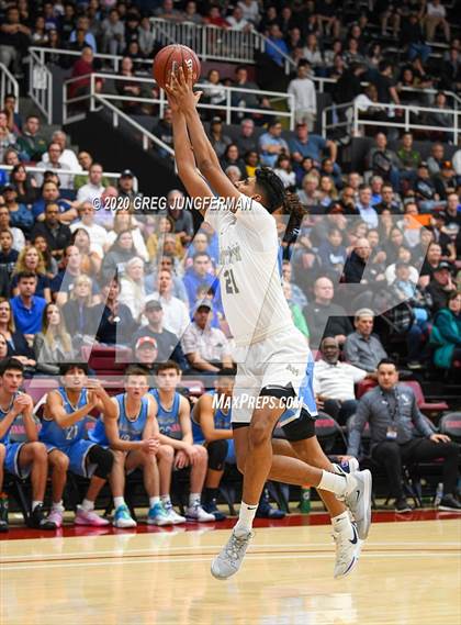 Thumbnail 2 in Archbishop Mitty vs. Bellarmine College Prep (CIF CCS Open Division Finals) photogallery.