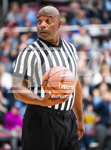 Thumbnail 2 in Archbishop Mitty vs. Bellarmine College Prep (CIF CCS Open Division Finals) photogallery.