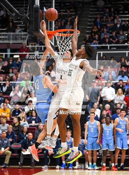 Thumbnail 1 in Archbishop Mitty vs. Bellarmine College Prep (CIF CCS Open Division Finals) photogallery.