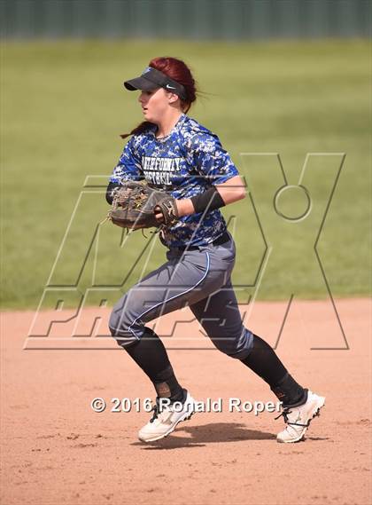 Thumbnail 2 in North Forney vs Frendship (Wylie Tournament) photogallery.