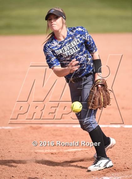 Thumbnail 2 in North Forney vs Frendship (Wylie Tournament) photogallery.