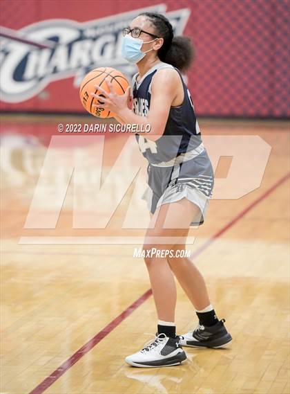 Thumbnail 1 in Tempe vs St. Mary's (MLK Dream Classic) photogallery.