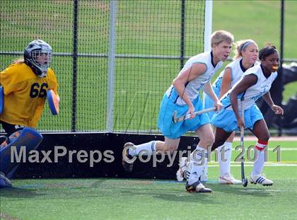 Thumbnail 2 in Hempfield vs Dallastown (D3 Quarterfinals) photogallery.
